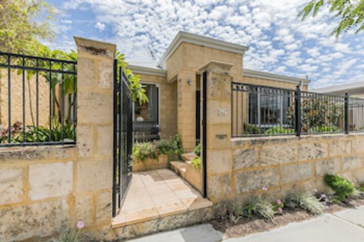 Merriwa WA Holiday Sunshine Coast