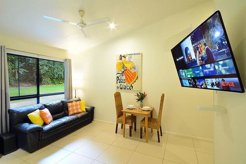 Misty Mountains Rainforest Retreat - Holiday Sunshine Coast 1
