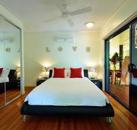Misty Mountains Rainforest Retreat - Holiday Sunshine Coast