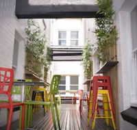 Ritz For Backpackers - Sunshine Coast Tourism