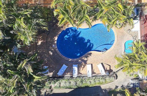 Cabarita Beachfront Apartments - Sunshine Coast Tourism 1