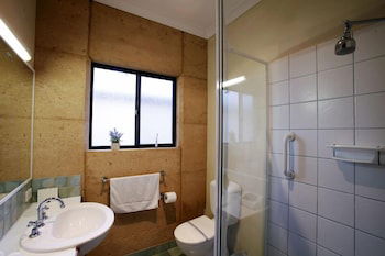 Whalers Cove Villas - Holiday Sunshine Coast 0