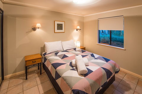 Whalers Cove Villas - Holiday Sunshine Coast 4