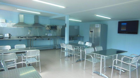 BIG4 Waters Edge Holiday Park - Holiday Sunshine Coast 6