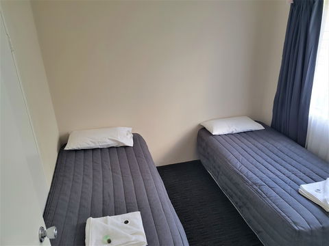 Blayney Goldfields Motor Inn - Holiday Sunshine Coast 5