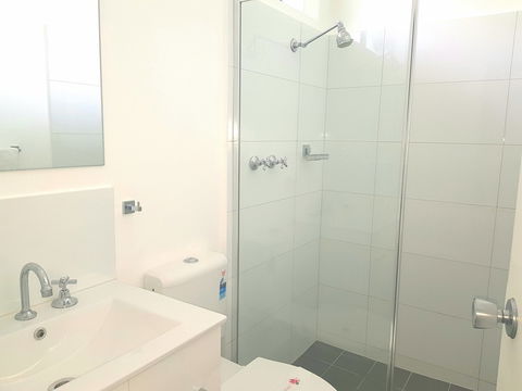 Blayney Goldfields Motor Inn - Holiday Sunshine Coast 4