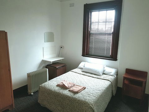 Blayney Goldfields Motor Inn - Holiday Sunshine Coast 6