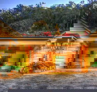 Chestnut Tree Holiday Apartments - Sunshine Coast Tourism