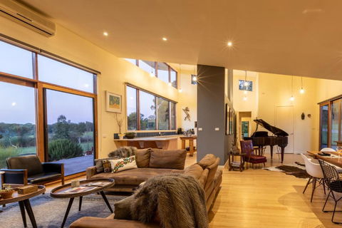 Arinya Retreat Daylesford - Holiday Sunshine Coast 5