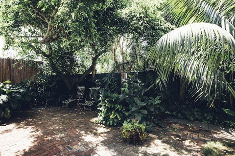 Barbara's Guesthouse - Holiday Sunshine Coast 2