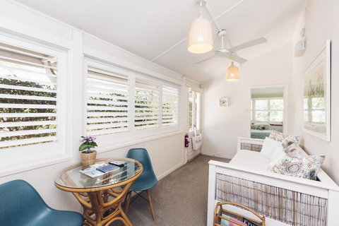 Barbara's Guesthouse - Holiday Sunshine Coast 4