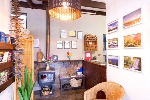 Blackheath Motor Inn - Sunshine Coast Tourism 2