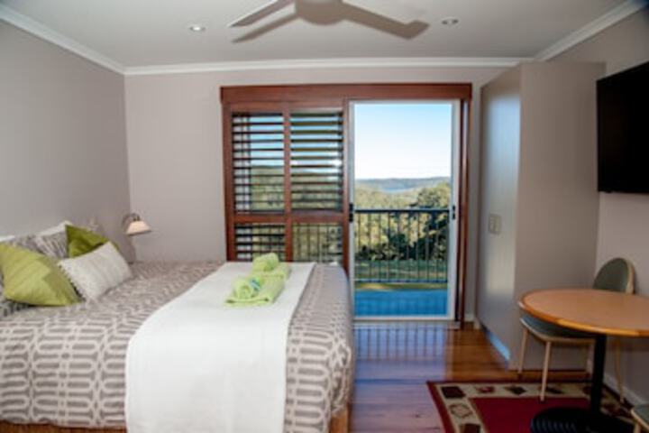 Conjola NSW Holiday Sunshine Coast