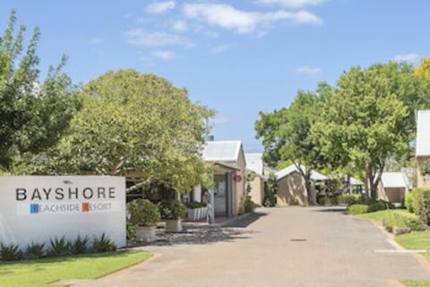 Bayshore Beachside Resort - Holiday Sunshine Coast 0