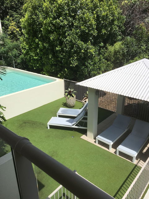 Airlie Central Apartments - Holiday Sunshine Coast 1