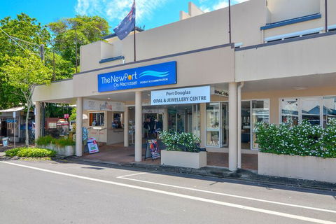 The Newport On Macrossan - Sunshine Coast Tourism 2