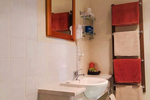 Sherwood View Accommodation - Sunshine Coast Tourism 5