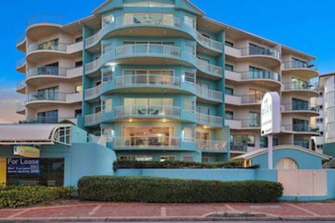 Alex Seaside Resort - Holiday Sunshine Coast 0