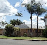 Town  Country Motor Inn - Holiday Sunshine Coast