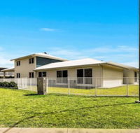 Econo Lodge Beachside - Sunshine Coast Tourism