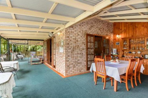 Peppertree Cottage - Sunshine Coast Tourism 7