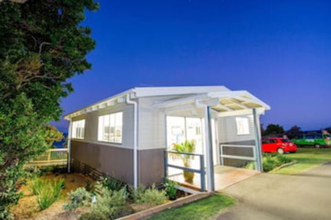 Reflections Holiday Parks Bonny Hills - Sunshine Coast Tourism 0