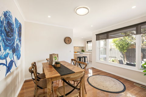 BOUTIQUE STAYS - Sandy Breeze 1 - Sunshine Coast Tourism 2