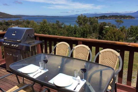 Discover Bruny Island Holiday Accommodation - Sunshine Coast Tourism 3