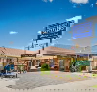 Australian Settlers Motor Inn - Sunshine Coast Tourism