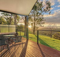 Scarlet Woods Chalets - Holiday Sunshine Coast