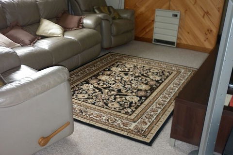 Maydena Chalet - Sunshine Coast Tourism 5