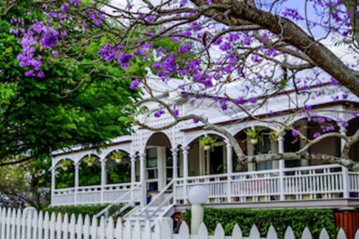 Aratula Primary QLD Holiday Sunshine Coast