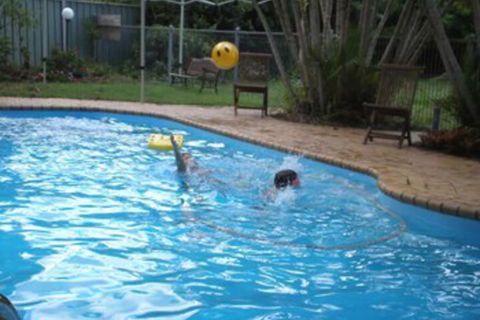 Moore Park Beach Motel - Holiday Sunshine Coast 1