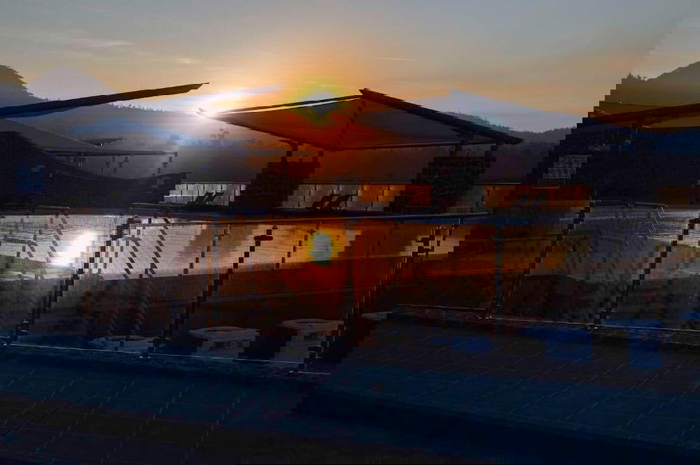 Four Mile Creek TAS Holiday Sunshine Coast