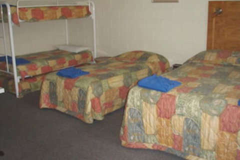 Island Motel Kingscote - Holiday Sunshine Coast 5