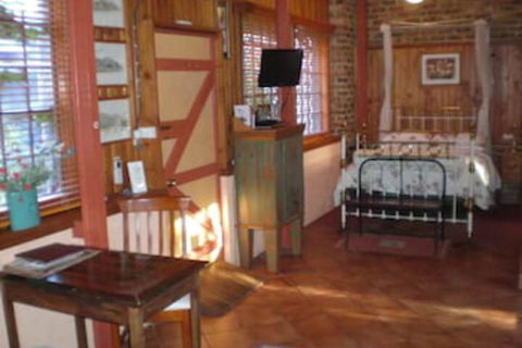 Eagle Foundry Bed & Breakfast - Holiday Sunshine Coast 5