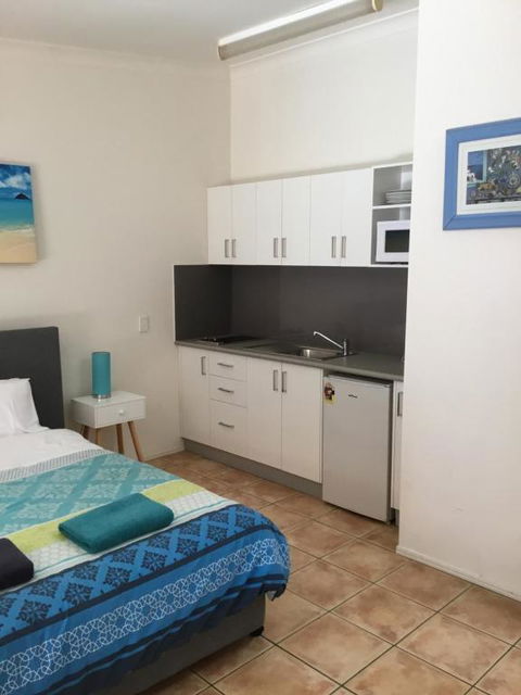 Byron Beach House - Sunshine Coast Tourism 2