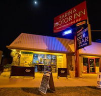 Sarina Motor Inn - Holiday Sunshine Coast