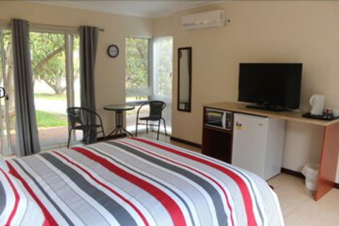 Avocados Accommodation - Holiday Sunshine Coast 7