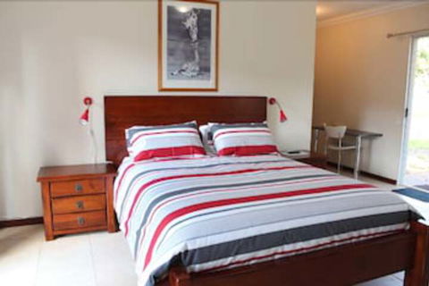 Avocados Accommodation - Holiday Sunshine Coast 6