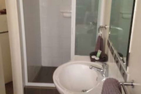 Copper Gate Motel - Sunshine Coast Tourism 6