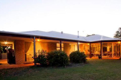 Toby Inlet Bed & Breakfast - Sunshine Coast Tourism 6