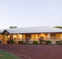 Toby Inlet Bed  Breakfast - Sunshine Coast Tourism