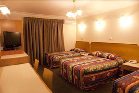 Narellan Motor Inn - Sunshine Coast Tourism 5