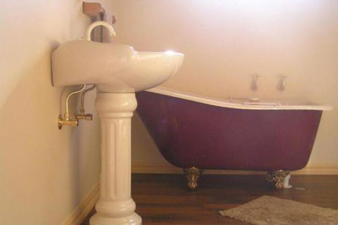 Valleyfield Cottage - Sunshine Coast Tourism 6