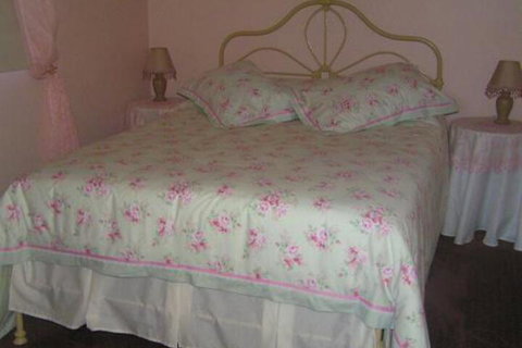 Valleyfield Cottage - Sunshine Coast Tourism 3