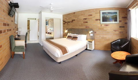 Copper Country Motor Inn & Restaurant - Holiday Sunshine Coast 5