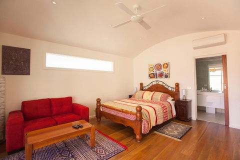 Chianti Cottages - Holiday Sunshine Coast 5