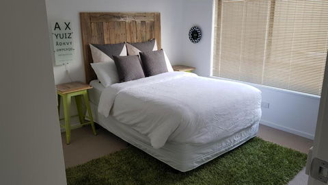 At Home Apartments - Holiday Sunshine Coast 6