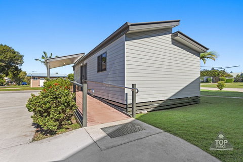 Tin Can Bay Tourist Park - Holiday Sunshine Coast 1